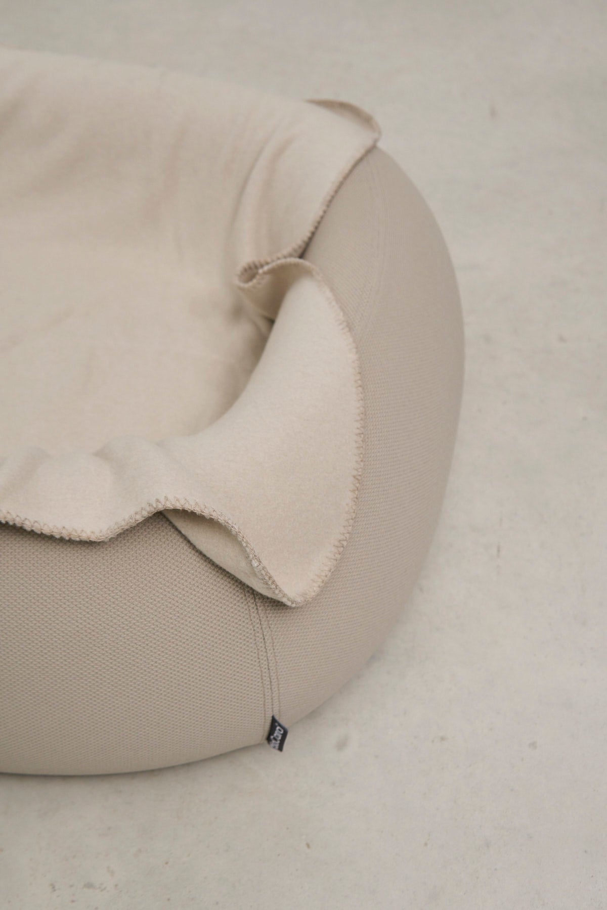 MiaCara Barca Dog Bed — 5