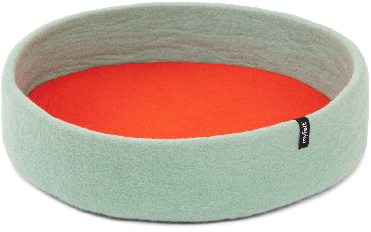 myfelt Fine Dog Basket — Turquoise / Red Orange / 60 cm
