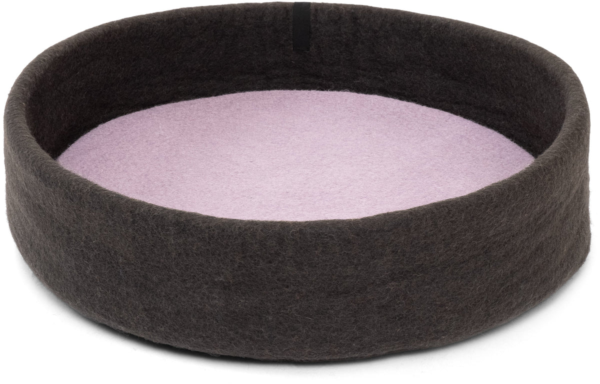 myfelt Kuno Dog Basket — Anthracite / Lavender / 60 cm