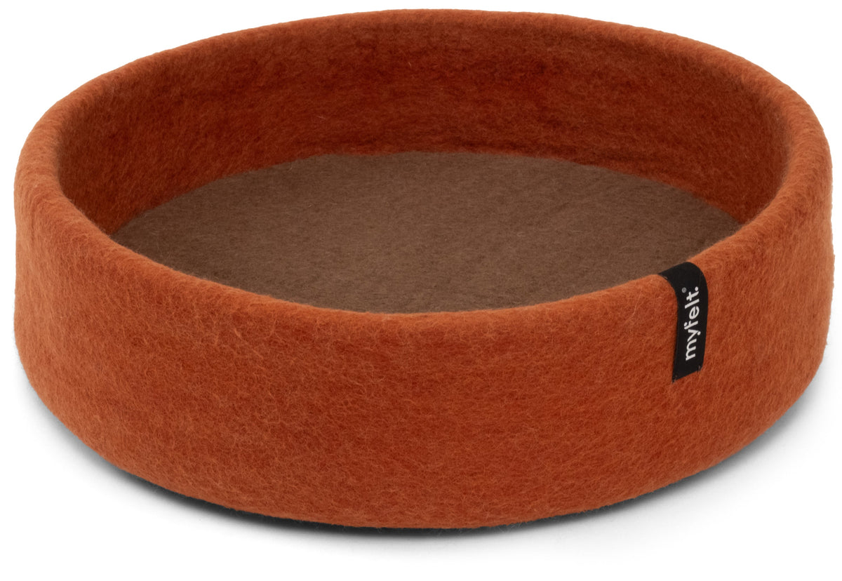 myfelt Lora Cat Basket — Rust Red / Brown / 40 cm