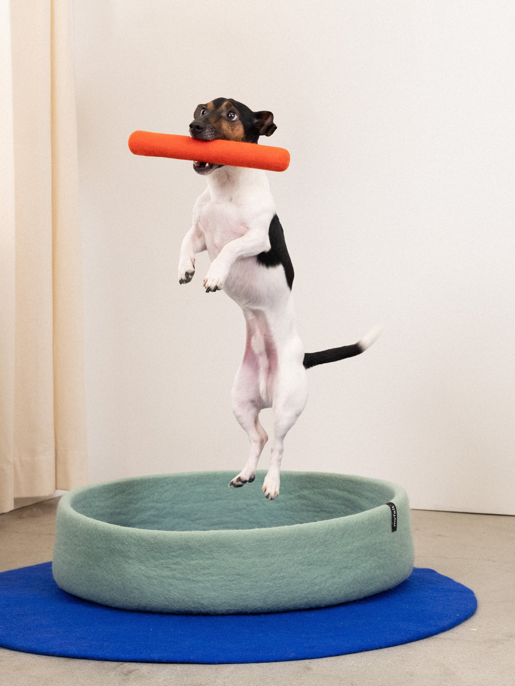 myfelt Isa Dog Toy - Stick — detail
