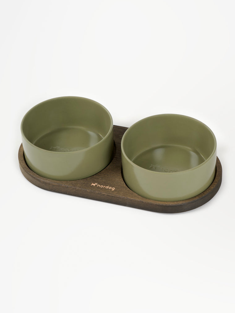 Nordog Barcelona — smoked oak with green ceramic bowls
