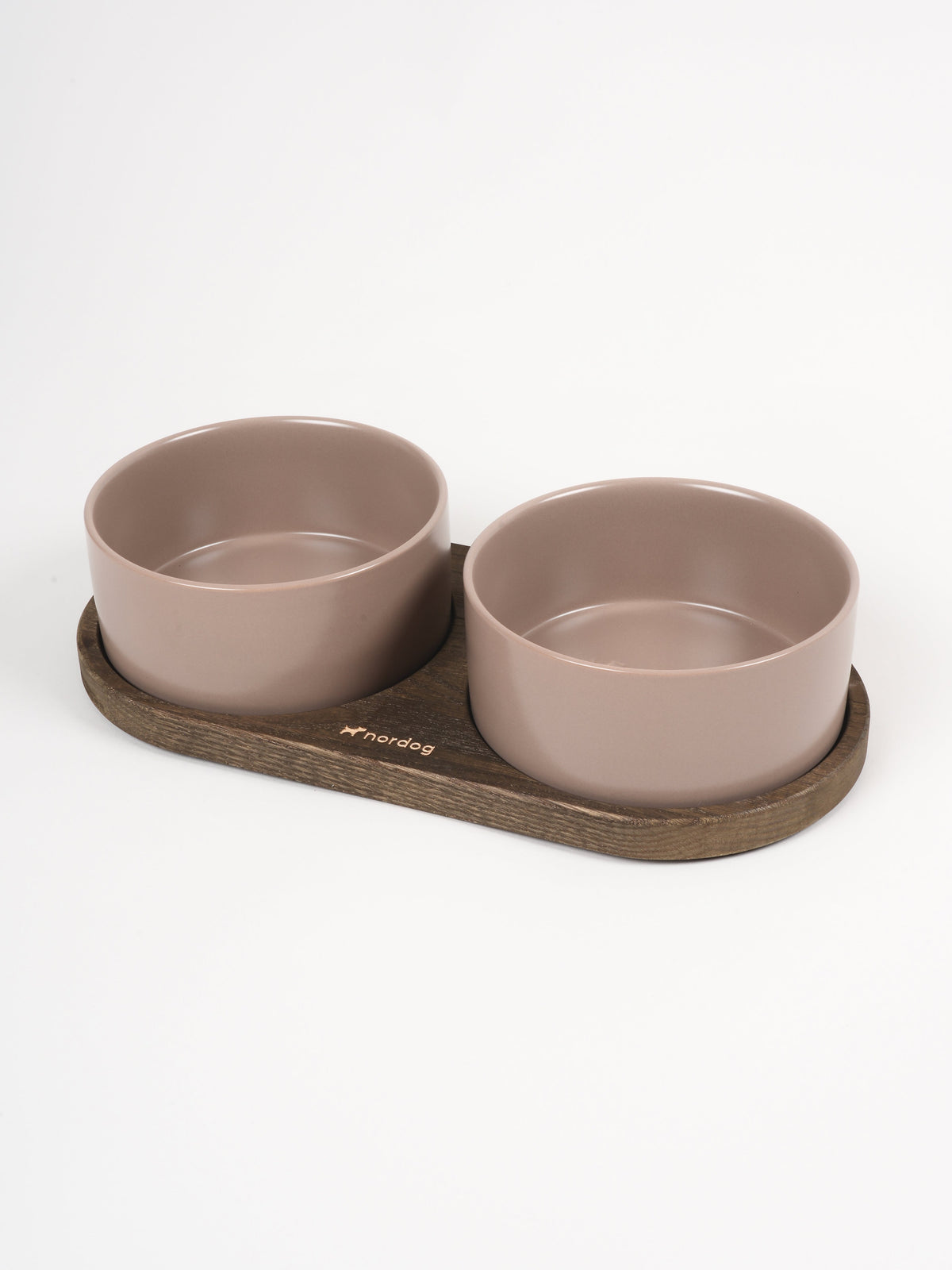 Nordog Barcelona — smoked oak with mocca ceramic bowls